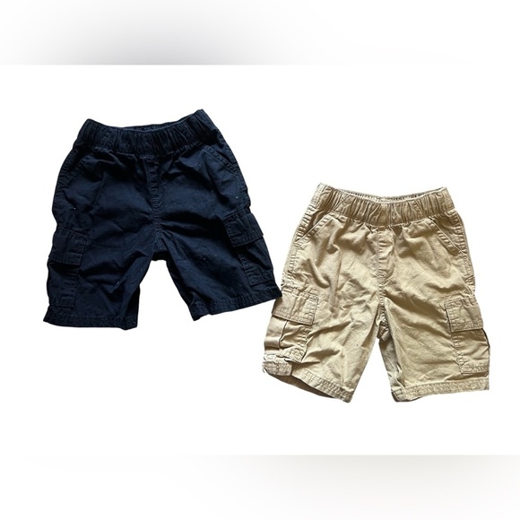 Children’s Place Boys Black and Khaki Cargo Shorts Bundle | 3T - Picture 1 of 3